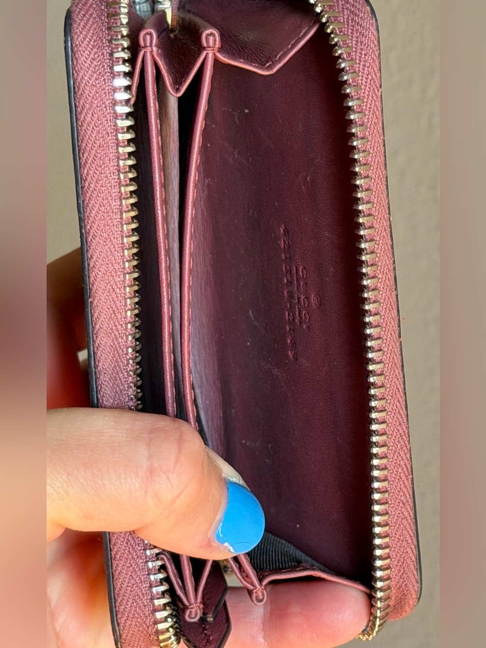 Gucci blooms zip around card case - Picture 10 of 15